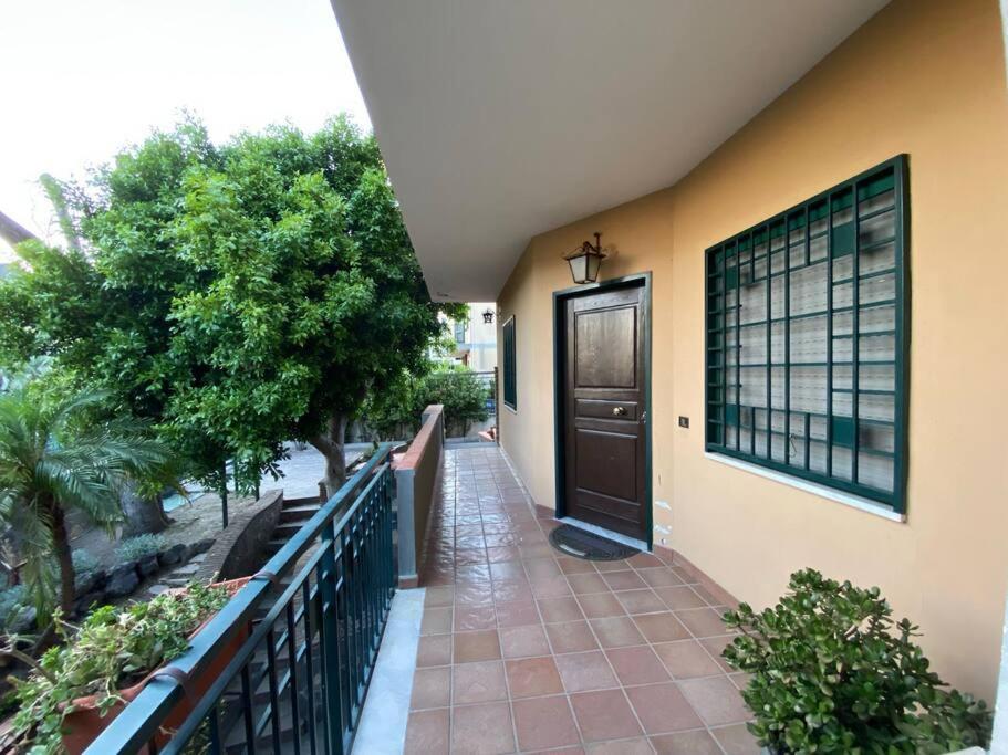 Вилла Casa Vacanze Parco Dei Fiori Скафати Экстерьер фото